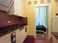 Temporary House - Via Della Moscova Apartment Milan